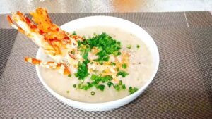 Cách nấu cháo tôm hùm ngon ngọt, không tanh, đủ dinh dưỡng cho cả nhà