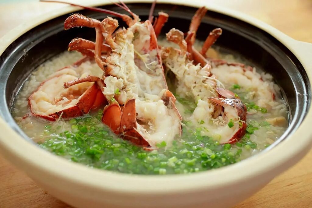 Hoàn thiện nồi cháo tôm hùm